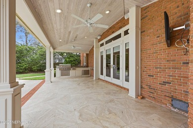 Custom-built in 1983 for a well-known local builder, this - photo 17