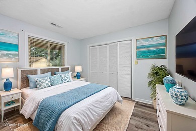 Prime Location! Move in ready & pristine 2-bedroom, 2-bathroom - photo 19