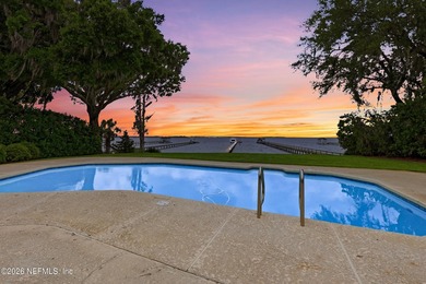 Custom-built in 1983 for a well-known local builder, this - photo 19