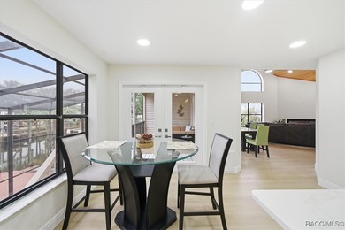 A sense of calm and refinement defines this exceptional - photo 23