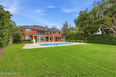 Custom-built in 1983 for a well-known local builder, this - photo 38