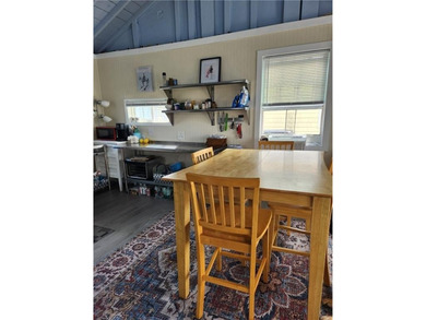 Charming Updated Beach Cottage - Walk to the Water! Enjoy - photo 5
