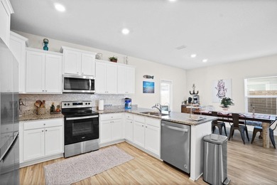 4BR/3.5BA Azalea floor plan in Emerald Cove Villas. Assumable 2 - photo 8