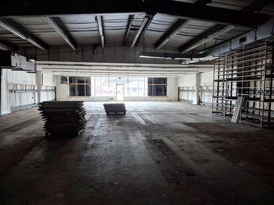 Looking to start or relocate your business?  Commercial building