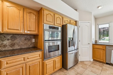 Tucked away in a peaceful country setting on 1.09 acres, you'll - photo 11