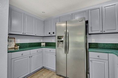 Welcome to your lakefront oasis in the Briar Bay Community! This - photo 14
