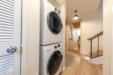 This beautifully updated 2-bedroom, 1.5-bath townhouse with a - photo 14