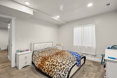 Welcome home to this beautiful Stansbury Park property where - photo 21