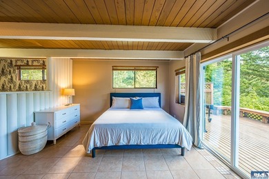 Welcome to lake life at Mallard Cove on Lake Sutherland! This 2 - photo 23