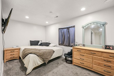 Welcome home to this beautiful Stansbury Park property where - photo 23