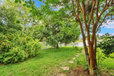 Welcome to your lakefront oasis in the Briar Bay Community! This - photo 31