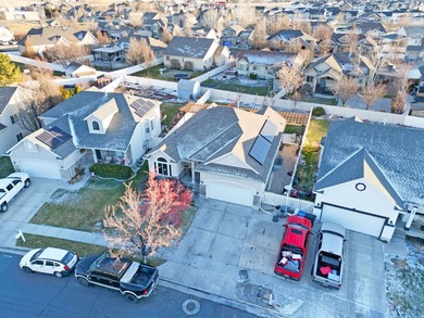 Welcome home to this beautiful Stansbury Park property where - photo 36