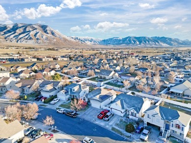 Welcome home to this beautiful Stansbury Park property where - photo 39