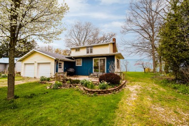 Nicely updated 3 bedroom/2 bath home on Lake Michigan with 94 - Lake Home For Sale in Benton Harbor, Michigan