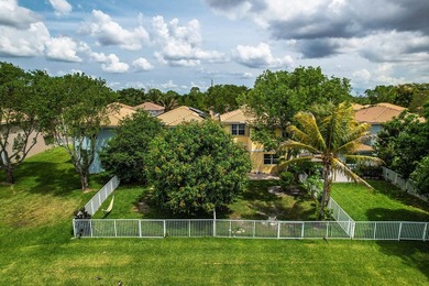 Welcome to your lakefront oasis in the Briar Bay Community! This - photo 42