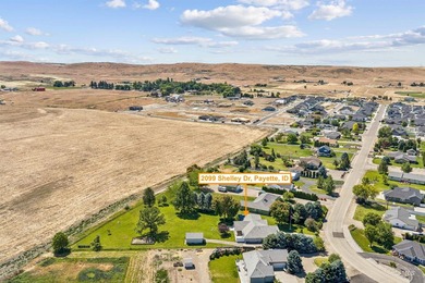 Tucked away in a peaceful country setting on 1.09 acres, you'll - photo 47