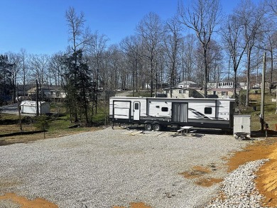 Ready To Go Lake Cumberland Ramp Lot - Lake Lot For Sale in Monticello, Kentucky