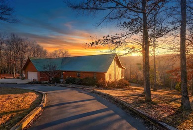 (private lake, pond, creek) Home For Sale in Glenwood Arkansas