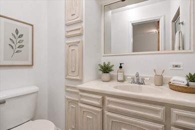 Charming Venetian Village Ranch on Double Lot- Welcome to this - photo 10