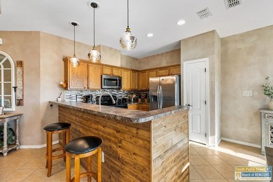 Welcome to coastal living at its best! This charming 3-bedroom - photo 4