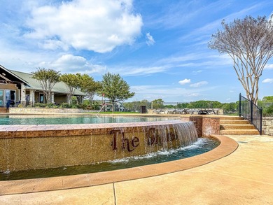 Great opportunity to own a beautiful waterfront homesite - photo 9