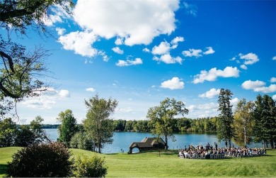 Have it all at Tagalong Resort! Watch the 16th tee box from your