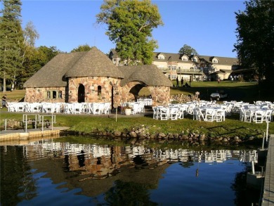 Have it all at Tagalong Resort! Watch the 16th tee box from your