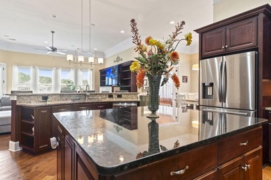 Reduced! Lakefront Mediterranean-style 4BR/3.5BA home with - photo 9