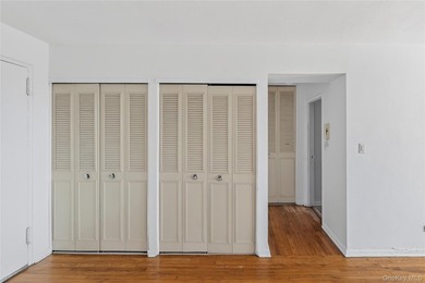 Welcome to The Continental Park, a gated co-op in the heart of - photo 12