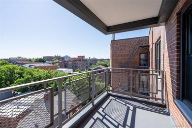 Welcome to The Continental Park, a gated co-op in the heart of - photo 22