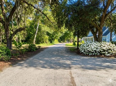 Your Private Wooded Retreat | Modern 3BR/2BA Manufactured home - photo 2