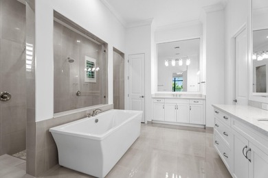 EXTRAORDINARY LUXURY AWAITS - YOUR DREAM HOME IN A GATED - photo 50