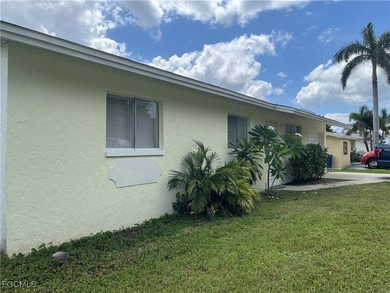 Caloosahatchee River Home For Sale in North Fort Myers Florida