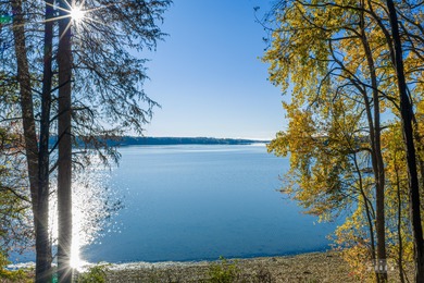 Lake Lot For Sale in Crown Point, New York