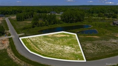 Lake Lot For Sale in Oakland, Michigan
