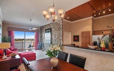 Gorgeous, Lower Penthouse condo in the charming Montecito in - photo 1