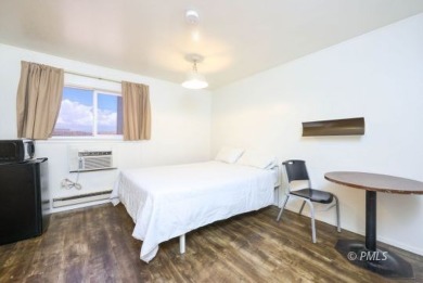 Lake Powell Lodging is an extended-stay business model offering - photo 5