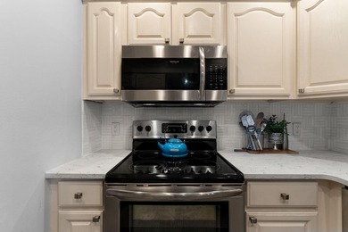 Discover the charm of coastal living at 4 Wimbledon Ct, nestled - photo 6