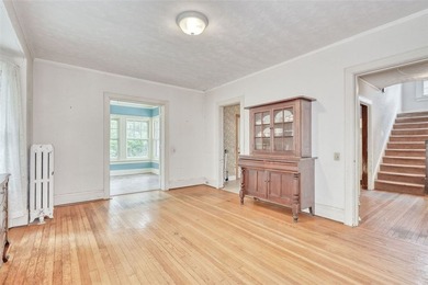 Welcome to Historic Seneca Parkway, also known as *Judges Row.* - photo 16