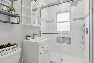 Welcome to 2861 Tilrose Ave in Oceanside, New York-a beautifully - photo 16