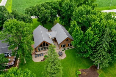 Truly Breathtaking once in a lifetime Home situated on a sublime - photo 2