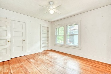 Welcome to Historic Seneca Parkway, also known as *Judges Row.* - photo 30