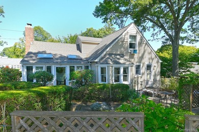 Charming and beautifully maintained 3-bedroom, 2-full-bath home - photo 1