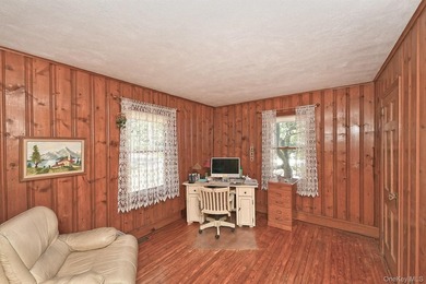Charming and beautifully maintained 3-bedroom, 2-full-bath home - photo 10