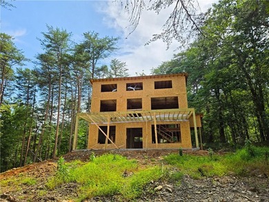 Stunning brand new build in the Talking Rock Creek Resort, a - photo 2