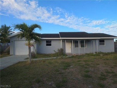 Lehigh Acres Area Home For Sale in Lehigh Acres Florida