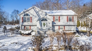 Cupsaw Lake Home Sale Pending in Ringwood New Jersey