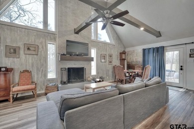Big on space, big on style-this Hideaway gem delivers - photo 6