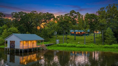 Adorable log cabin on beautiful Lake Winnsboro nestled in a - photo 2