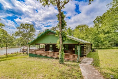 Adorable log cabin on beautiful Lake Winnsboro nestled in a - photo 4